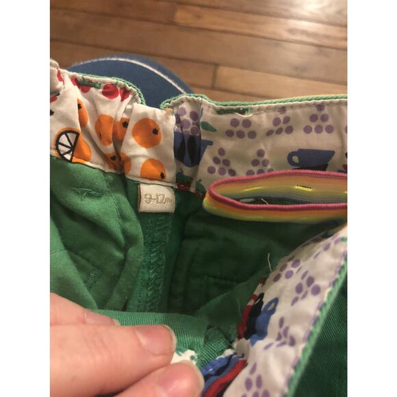 Little Bird Green Shorts 9-12m - Picture 3 of 4